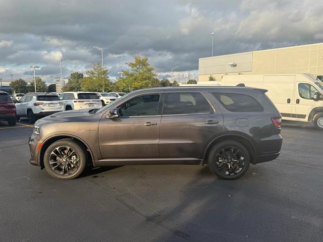 Photo of 2021 Granite Clearcoat Metallic Dodge Durango