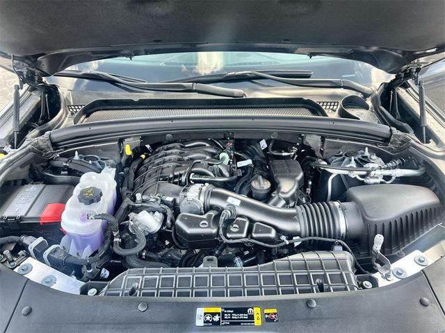 Photo of 2025 Metallic Jeep Grand Cherokee