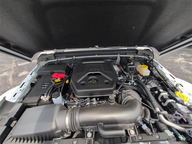 Photo of 2025 Bright White Clearcoat Jeep Wrangler