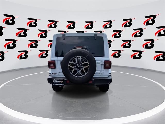Photo of 2025 Bright White Clearcoat Jeep Wrangler