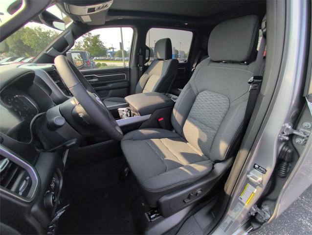 Photo of 2026 Billet Silver Metallic Clearcoat RAM 1500