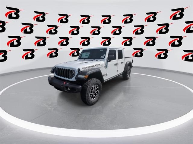 Photo of 2025 Bright White Clearcoat Jeep Gladiator