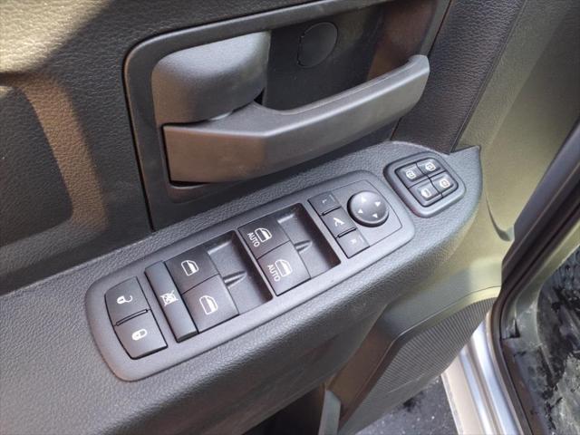 Photo of 2024 Billet Silver Metallic Clearcoat RAM 2500