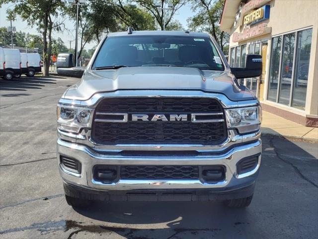 Photo of 2024 Billet Silver Metallic Clearcoat RAM 2500