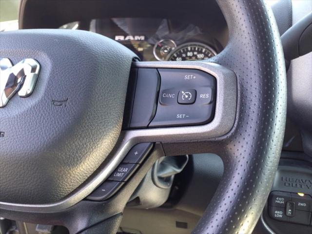 Photo of 2024 Billet Silver Metallic Clearcoat RAM 2500