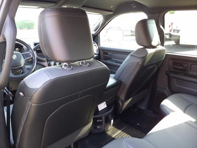 Photo of 2024 Billet Silver Metallic Clearcoat RAM 2500