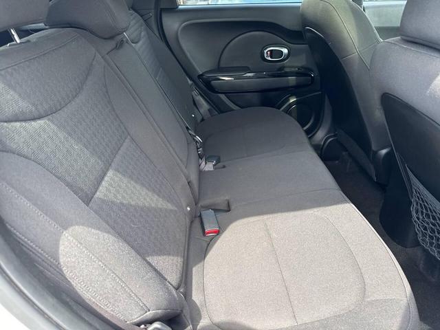 Photo of 2014 White Kia Soul