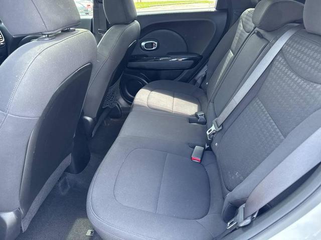 Photo of 2014 White Kia Soul