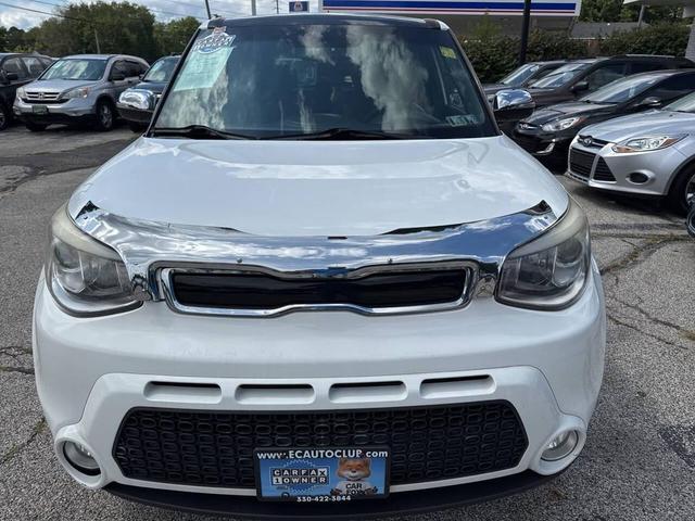 Photo of 2014 White Kia Soul