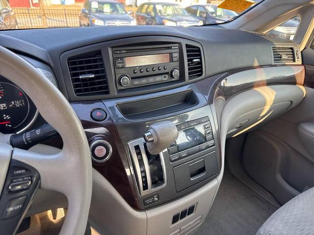 Photo of 2013 Black Nissan Quest
