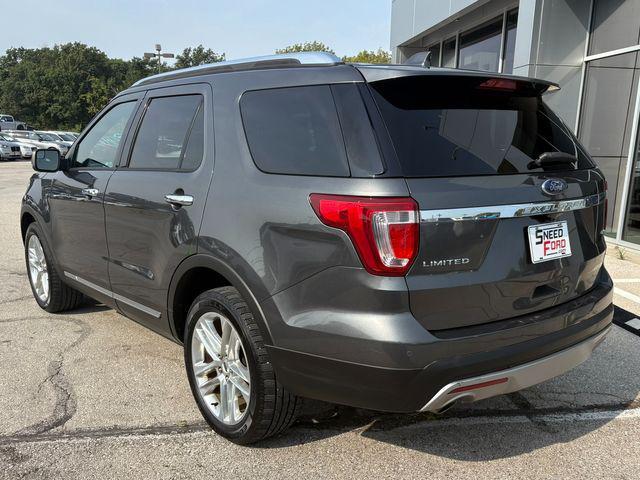 Photo of 2017 Gray Ford Explorer