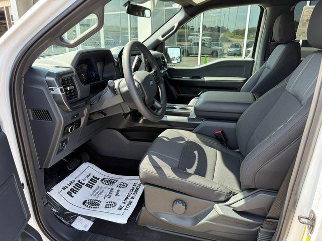 Photo of 2025 White Ford F-150
