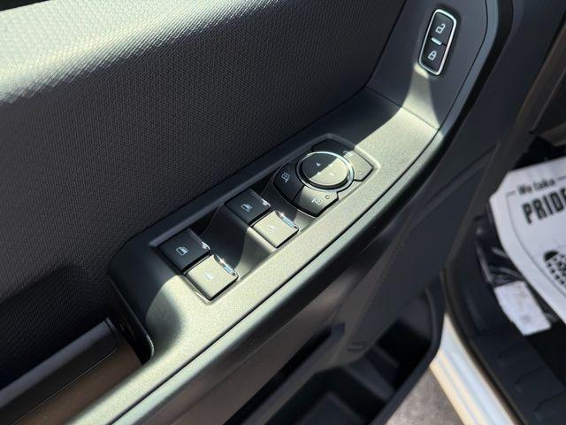 Photo of 2025 White Ford F-150