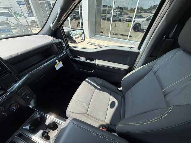 Photo of 2025 White Ford F-150