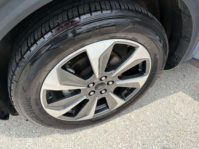 Photo of 2023 Blue Ford Escape