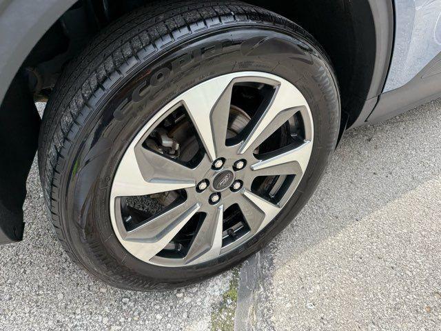 Photo of 2023 Blue Ford Escape