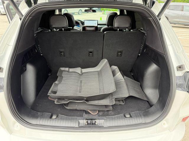 Photo of 2023 White Ford Escape