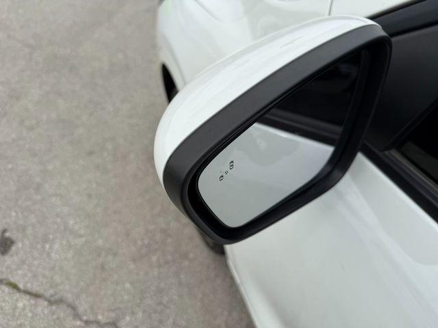 Photo of 2023 White Ford Escape