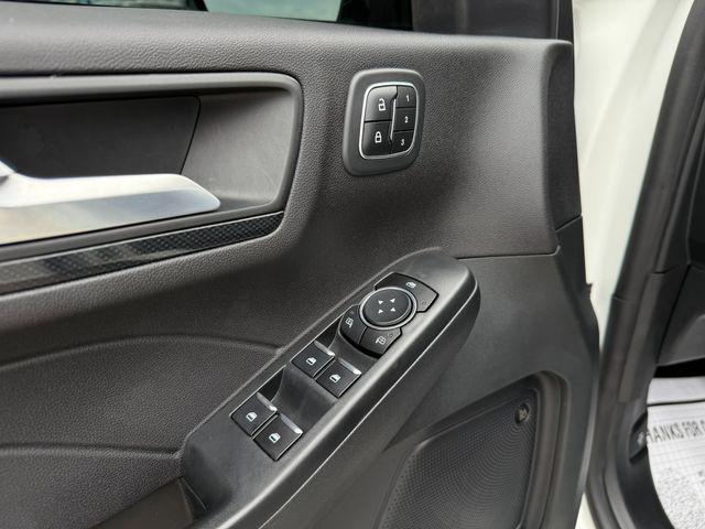 Photo of 2023 White Ford Escape