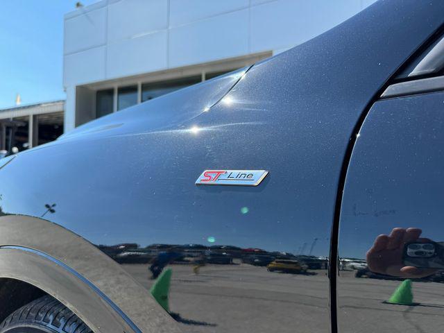 Photo of 2023 Agate Black Metallic Ford Escape
