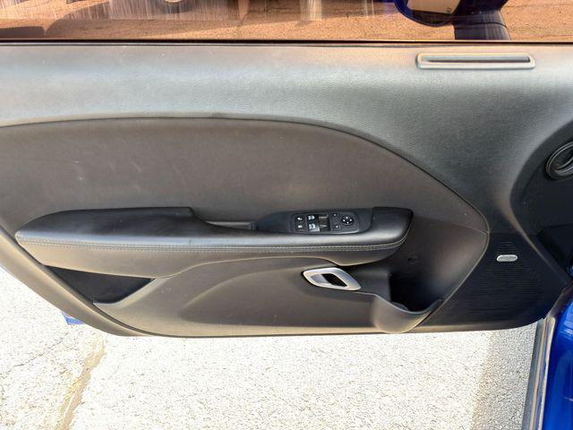 Photo of 2018 Indigo Blue Dodge Challenger