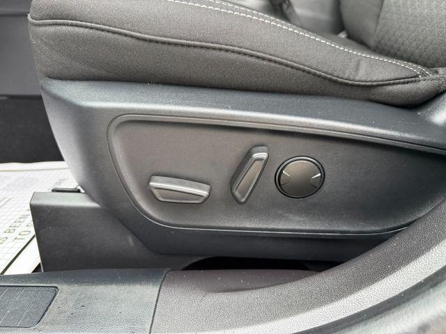 Photo of 2024 Carbonized Gray Metallic Ford Escape