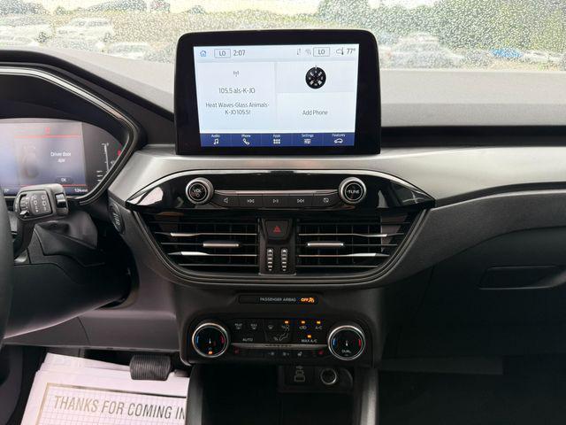 Photo of 2024 Carbonized Gray Metallic Ford Escape