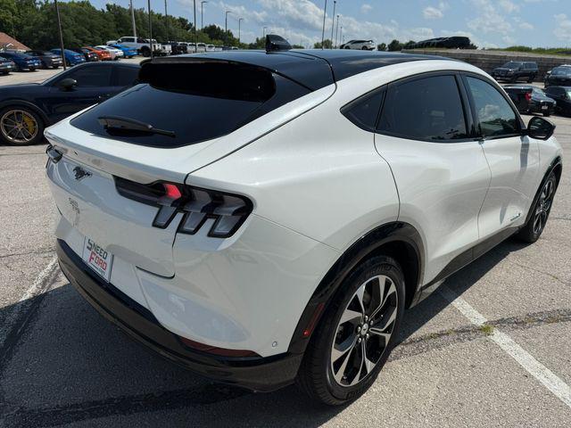 Photo of 2023 White Ford Mustang Mach-E