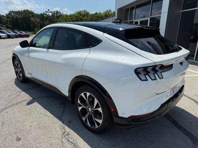 Photo of 2023 White Ford Mustang Mach-E