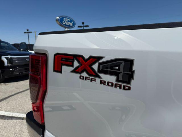 Photo of 2022 White Ford F-250