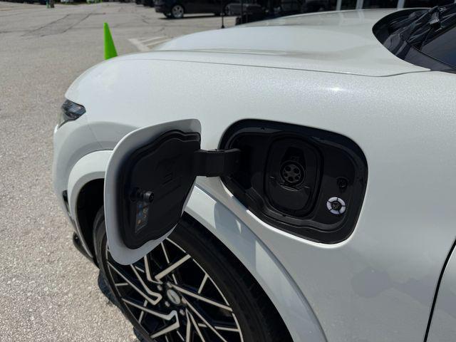 Photo of 2022 White Ford Mustang Mach-E