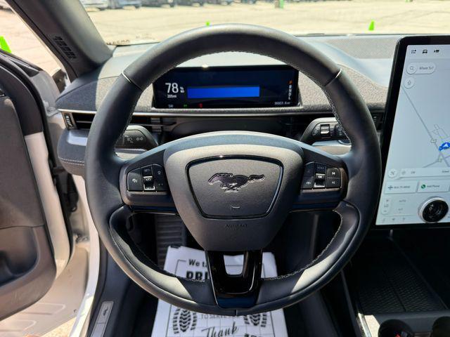 Photo of 2022 White Ford Mustang Mach-E