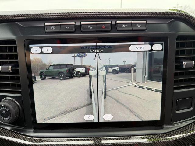 Photo of 2023 White Ford F-250
