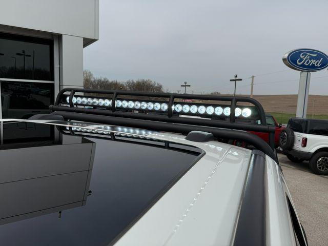 Photo of 2023 White Ford F-250
