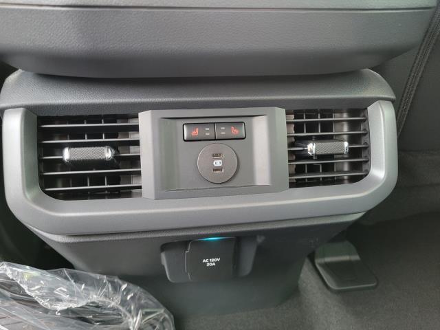 Photo of 2025 Agate Black Metallic Ford F-150 Lightning