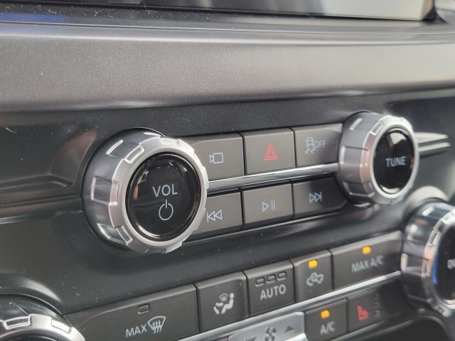 Photo of 2025 Oxford White Ford F-150