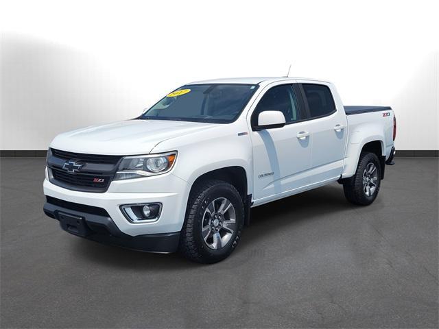 Photo of 2017 Summit White Chevrolet Colorado