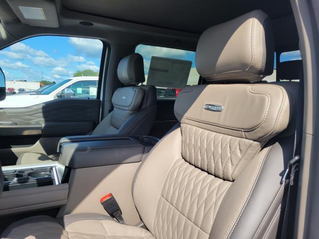 Photo of 2025 Star White Metallic Tri-Coat Ford F-350