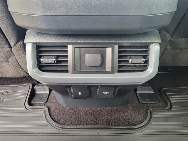 Photo of 2023 Oxford White Ford F-150