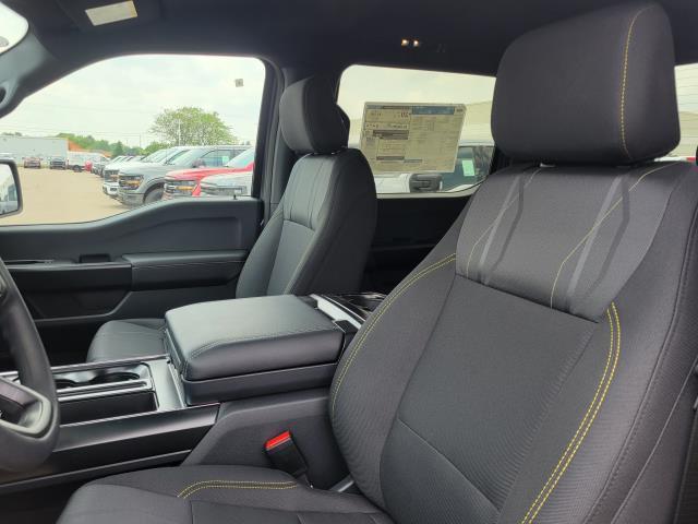 Photo of 2025 Carbonized Gray Metallic Ford F-150