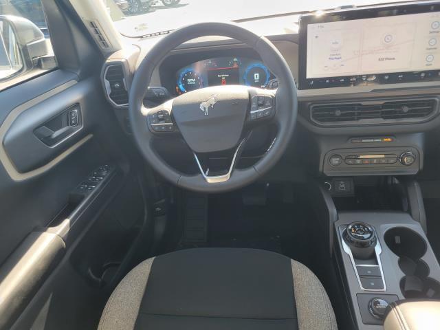 Photo of 2025 Oxford White Ford Bronco Sport