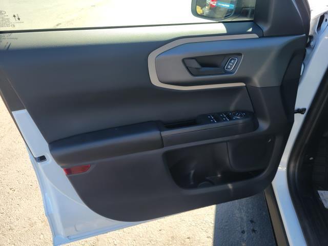 Photo of 2025 Oxford White Ford Bronco Sport