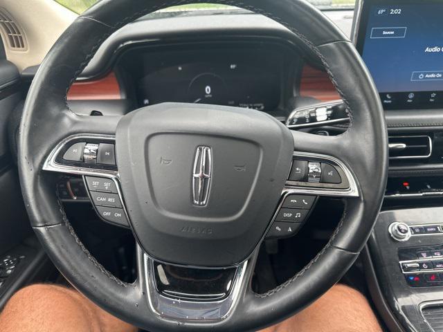 Photo of 2022 Silver Radiance Metallic Clearcoat Lincoln Nautilus