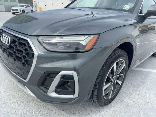 Photo of 2022 Daytona Gray Pearl Effect Audi Q5