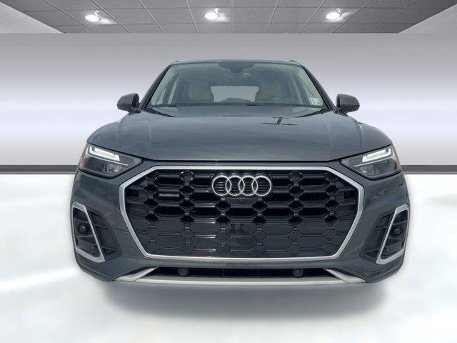 Photo of 2022 Daytona Gray Pearl Effect Audi Q5
