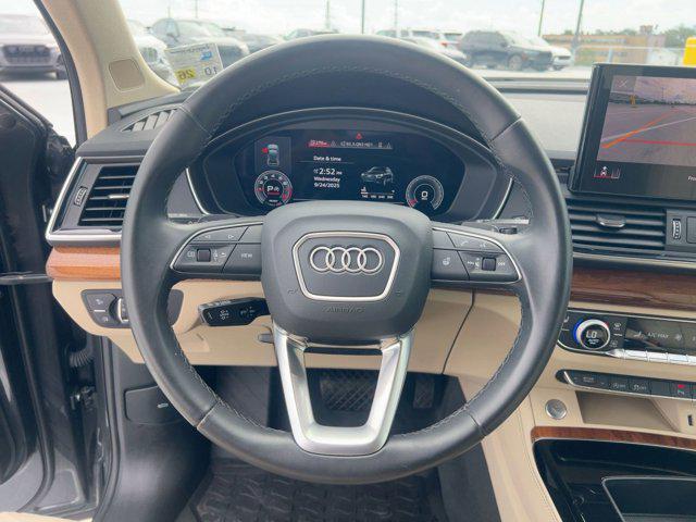 Photo of 2022 Daytona Gray Pearl Effect Audi Q5