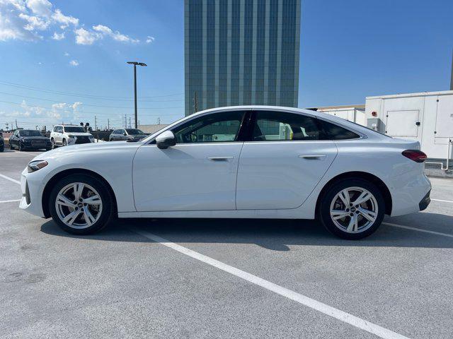 Photo of 2025 Arkona White Audi A5