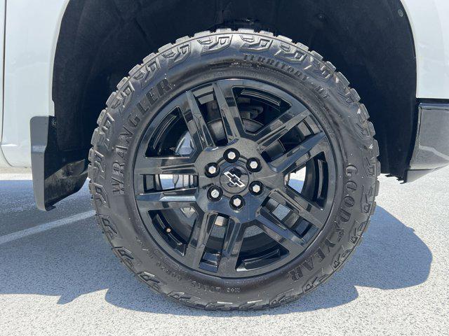 Photo of 2022 Summit White Chevrolet Silverado 1500