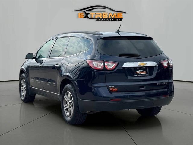 Photo of 2015 Blue Velvet Metallic Chevrolet Traverse