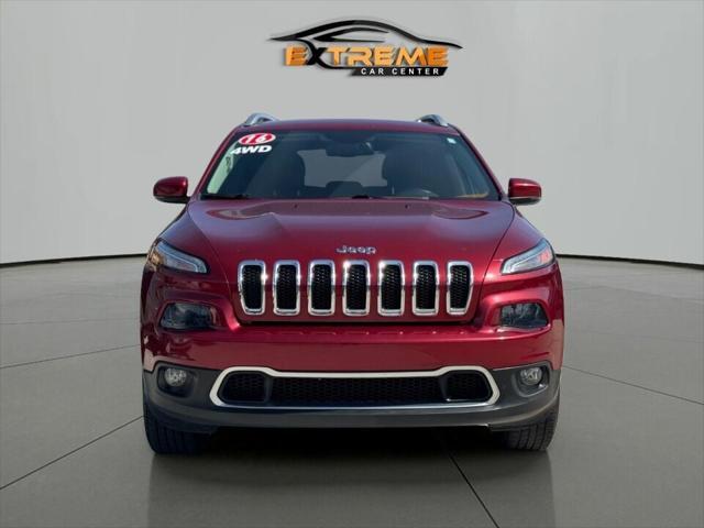 Photo of 2016 Deep Cherry Red Crystal Pearlcoat Jeep Cherokee